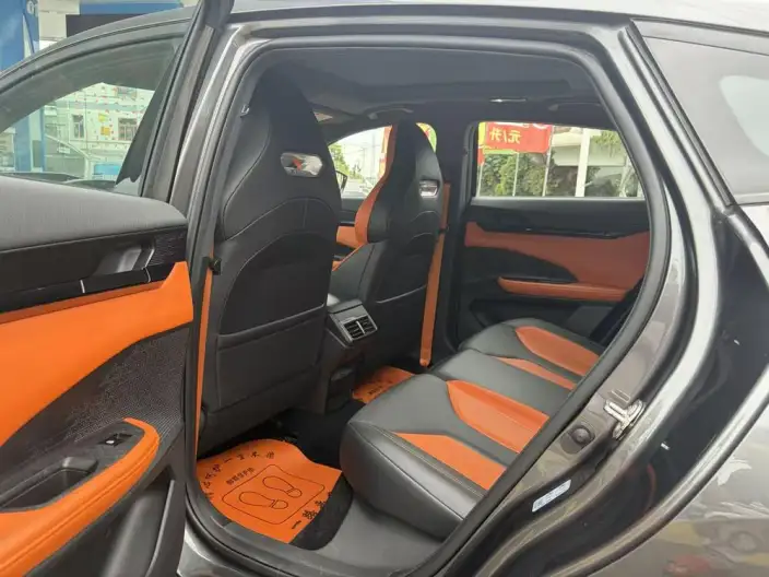 Changan UNI-V 2023 Model 2.0T Leading speed Edition – фото 9