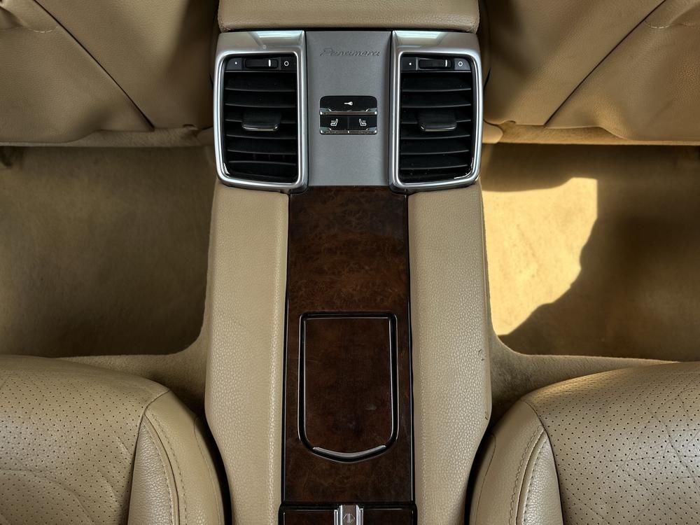 Porsche Panamera 2010 Panamera 4 3.6L – фото 12