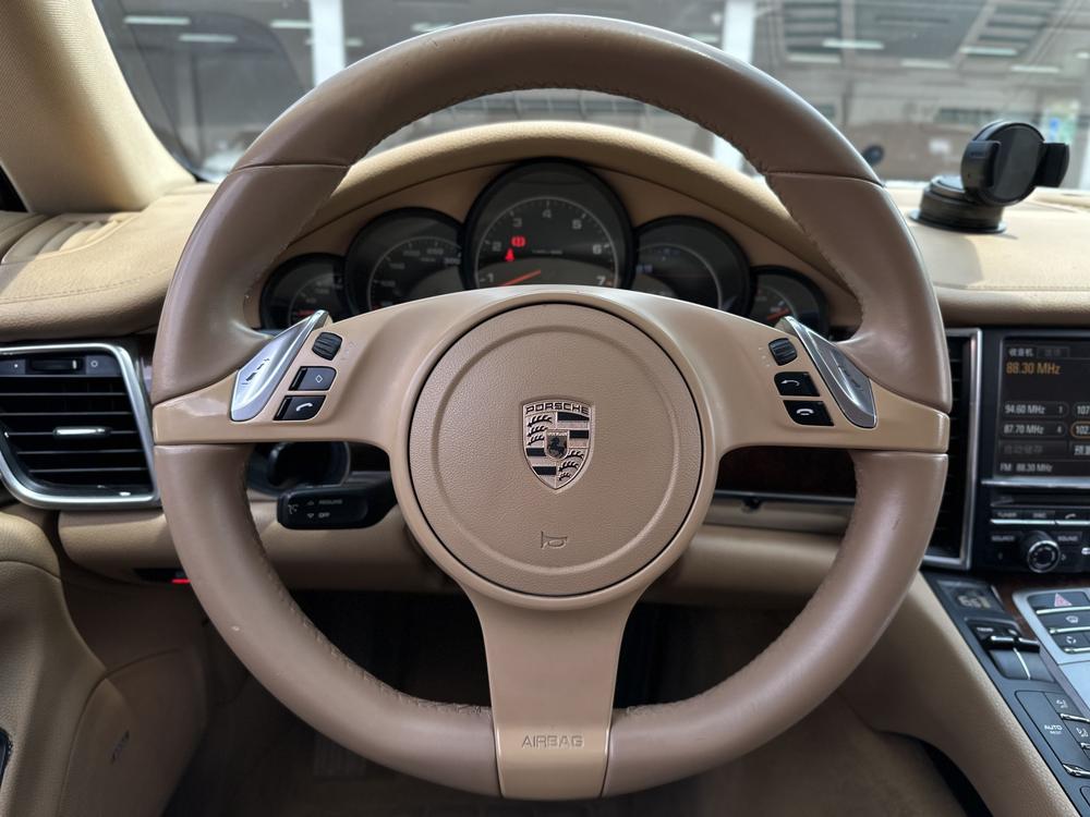 Porsche Panamera 2010 Panamera 4 3.6L – фото 16