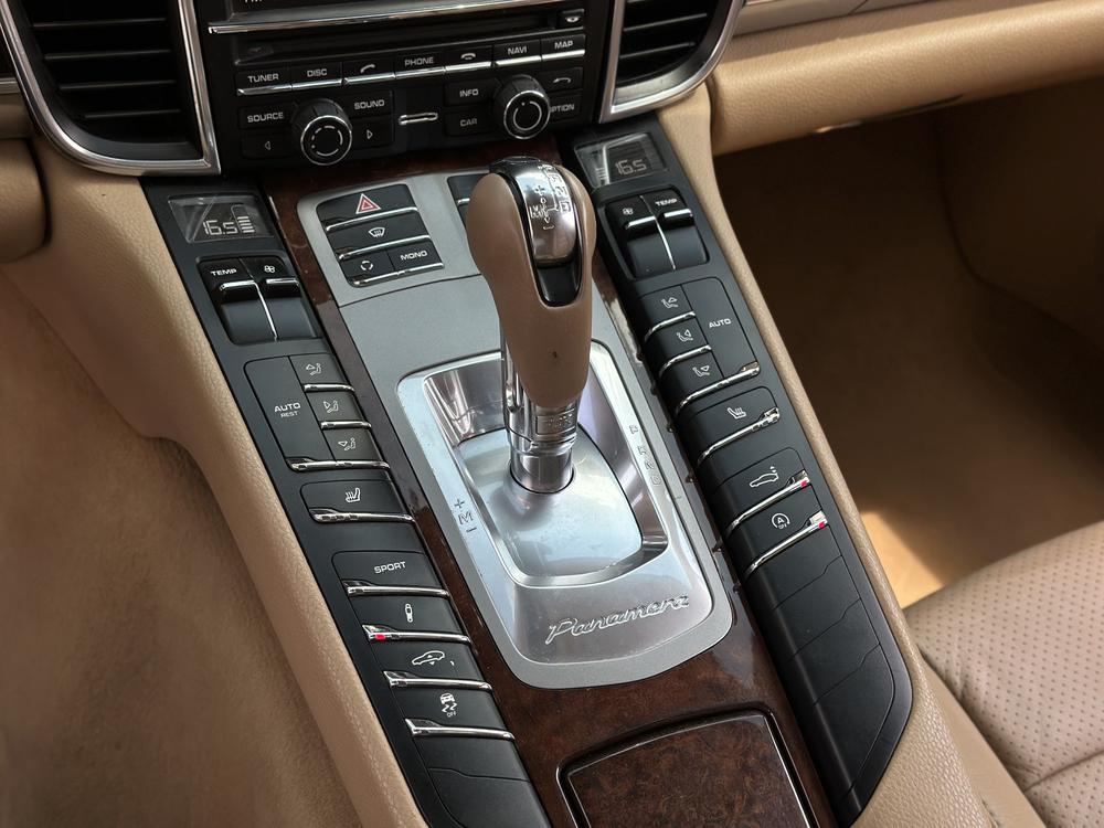 Porsche Panamera 2010 Panamera 4 3.6L – фото 17