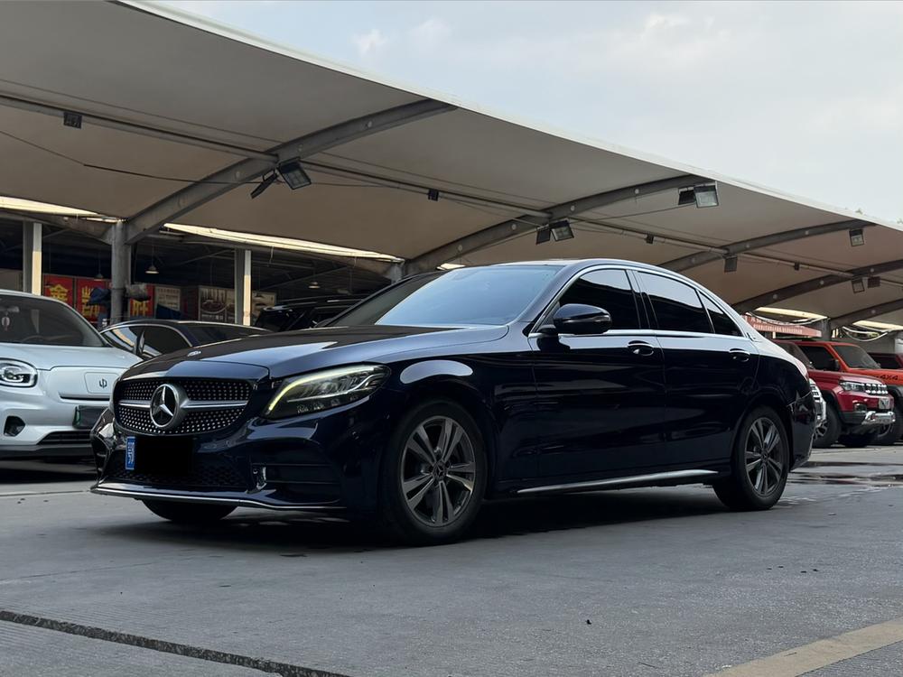 Mercedes-Benz C-Class Модель 2020 года C 200 L Fashion Sports Edition – фото 1