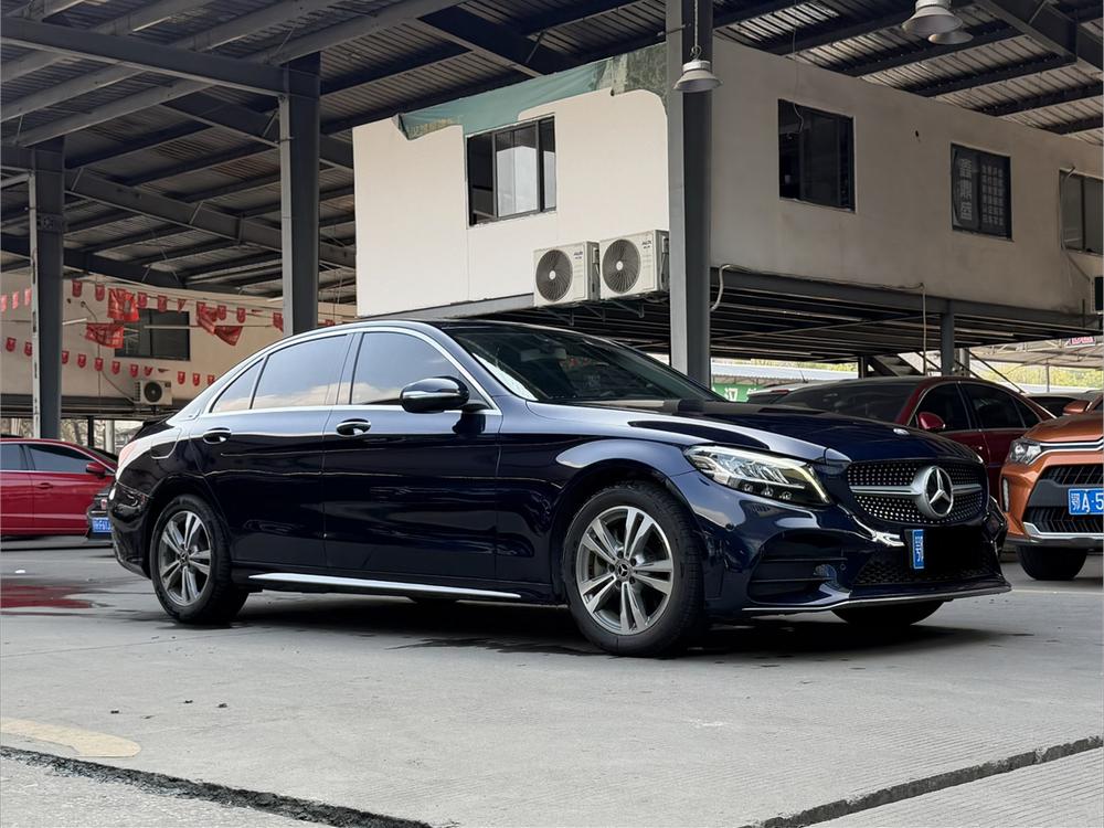 Mercedes-Benz C-Class Модель 2020 года C 200 L Fashion Sports Edition – фото 3
