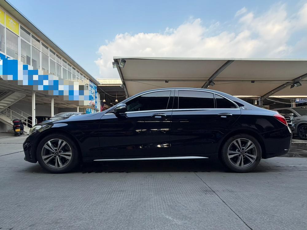 Mercedes-Benz C-Class Модель 2020 года C 200 L Fashion Sports Edition – фото 4