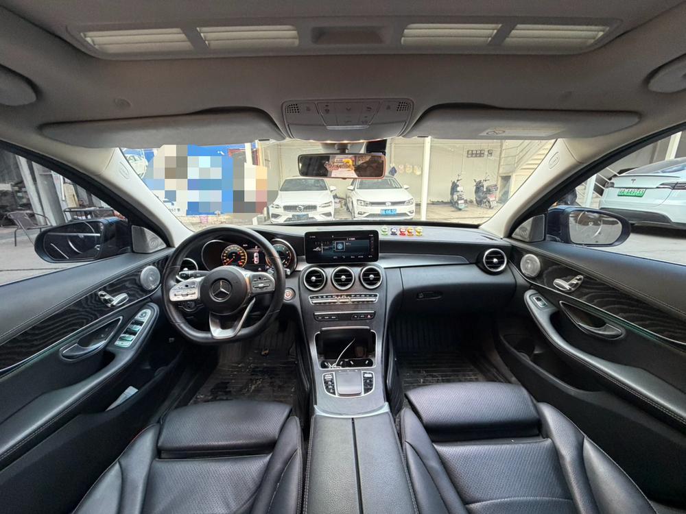 Mercedes-Benz C-Class Модель 2020 года C 200 L Fashion Sports Edition – фото 6