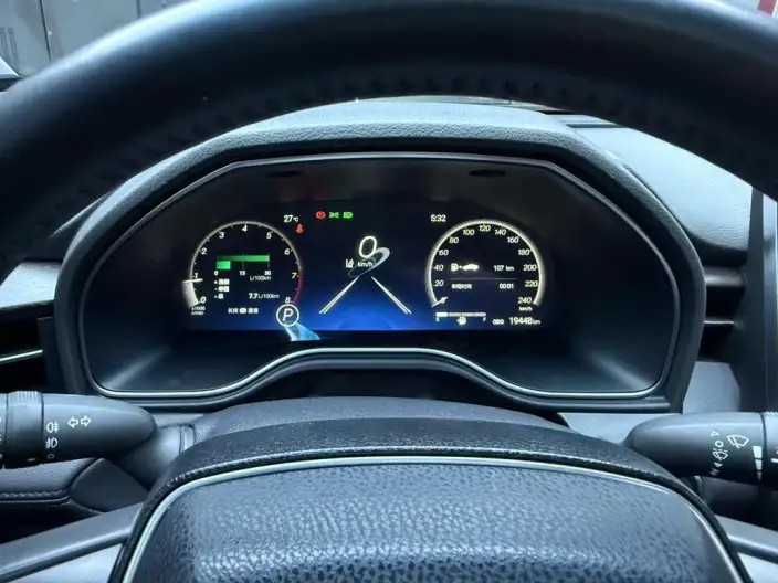 Toyota Avalon 2022 Model 2.0L Deluxe Edition – фото 6