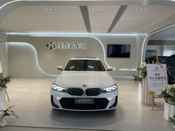 BMW 3 Series 2025 Model 325Li M Sports Set – фото 2