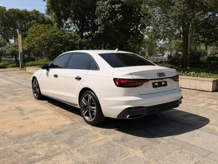 Audi A4 L 2023 Model 40 TFSI Luxury Dynamic Model Starry Night Edition – фото 4