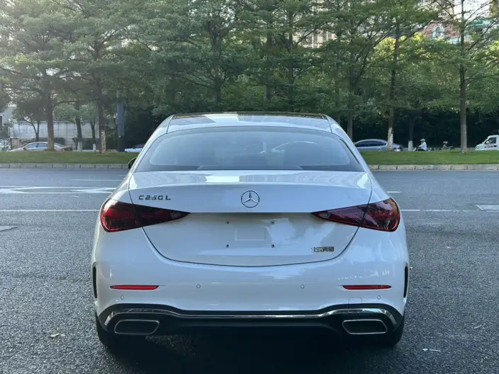 Mercedes-Benz C-Class 2024 Model C 260 L Sports Edition – фото 5