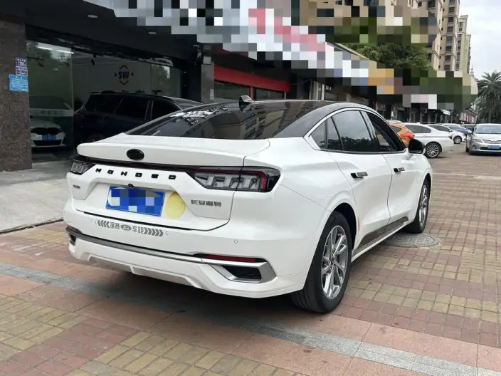 Ford Mondeo 2023 Model EcoBoost 245 Luxury Model – фото 6