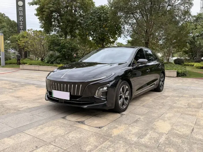 Hongqi E-QM5 2024 Model 560KM PLUS Edition 100kW
