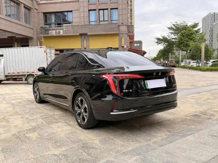 Hongqi E-QM5 2024 Model 560KM PLUS Edition 100kW