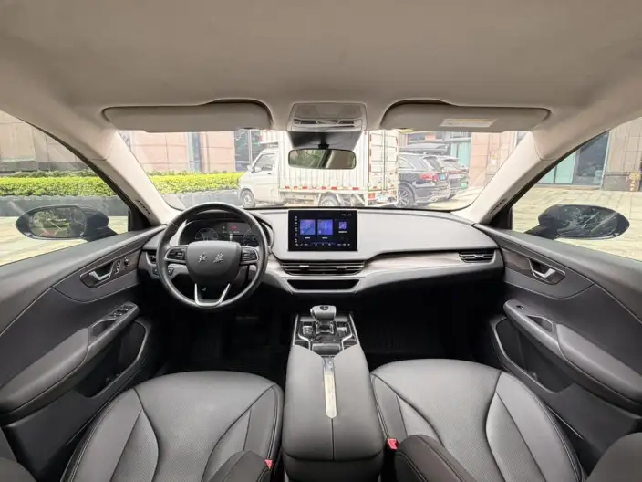 Hongqi E-QM5 2024 Model 560KM PLUS Edition 100kW – фото 7