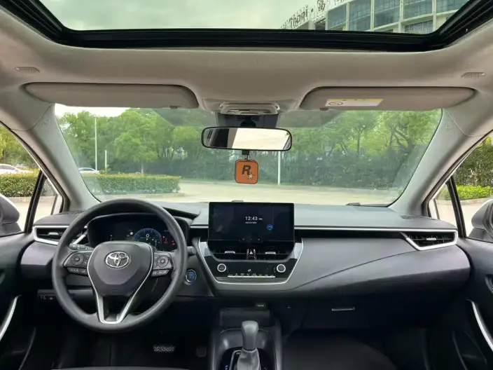 Toyota Corolla 2023 Model Intelligent Hybrid 1.8L E-CVT Elite Edition – фото 6