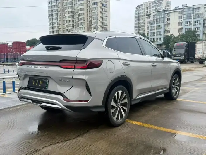 BYD Song PLUS EV 2024 Model Honor Edition 520KM Noble Model – фото 6