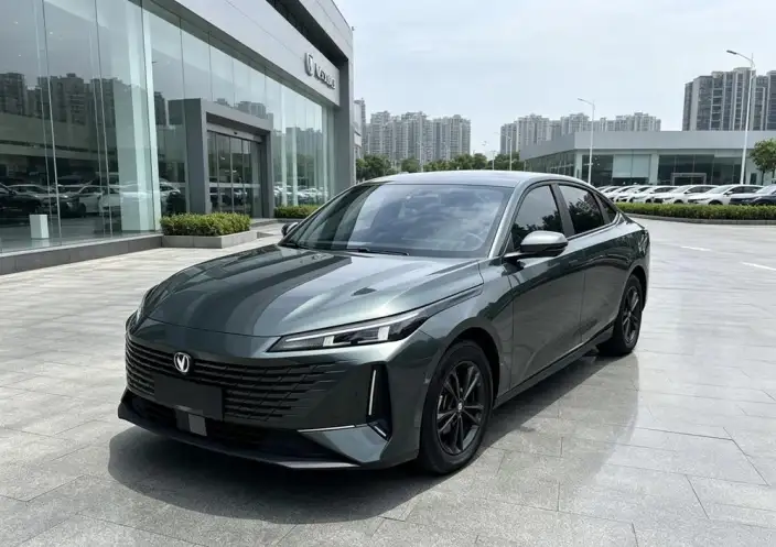 Changan Yida 2023 Model 1.5T GDI Automatic Noble Model