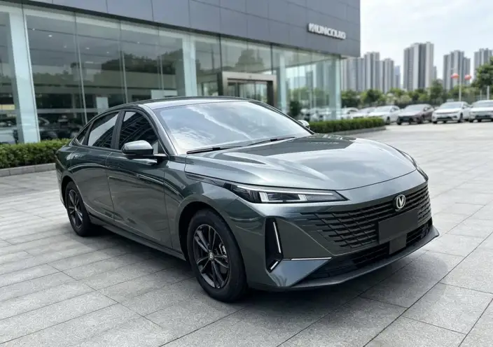 Changan Yida 2023 Model 1.5T GDI Automatic Noble Model