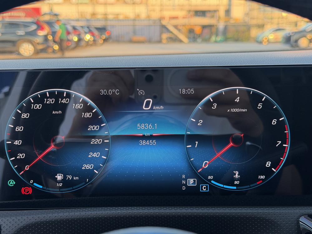 Mercedes-Benz A-class Модель 2022 года комплектация A 200 L Sports sedan Fashion Edition – фото 10