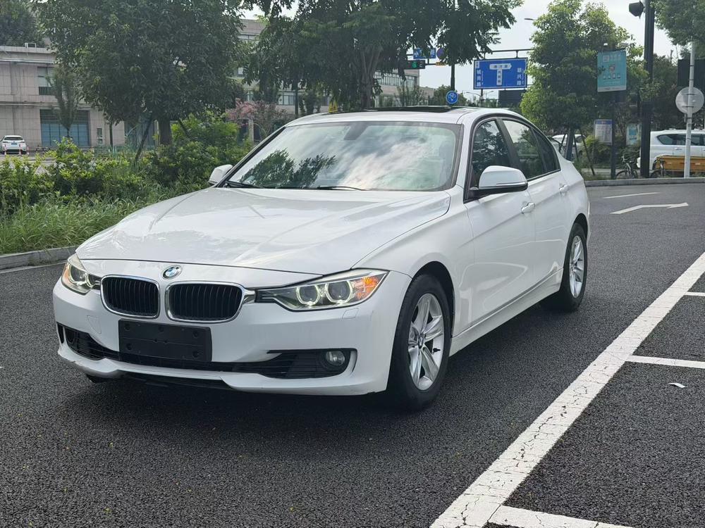 BMW 3 Series Imported 2013 320i Sport Design Package – фото 1