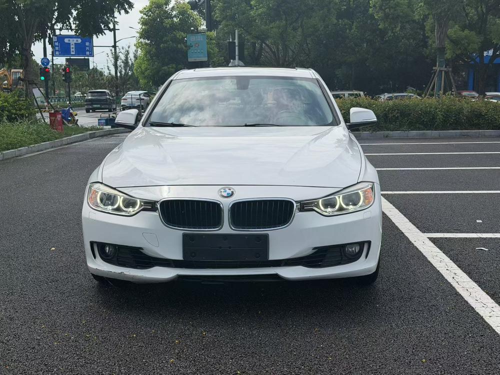 BMW 3 Series Imported 2013 320i Sport Design Package – фото 2
