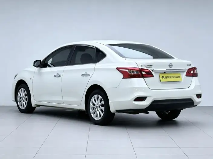 Nissan Sylphy 2022 Model Classic 1.6 XE CVT Comfort Edition – фото 5