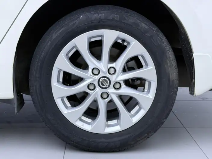 Nissan Sylphy 2022 Model Classic 1.6 XE CVT Comfort Edition – фото 9