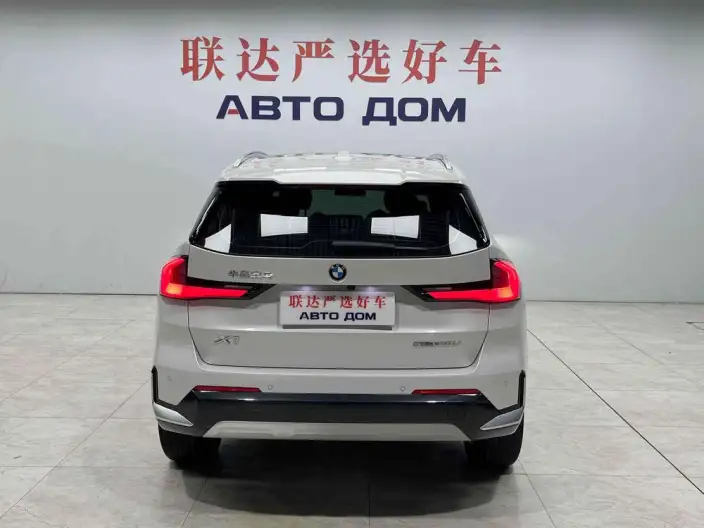 BMW X1 2023 Model sDrive20Li X Design Set – фото 5