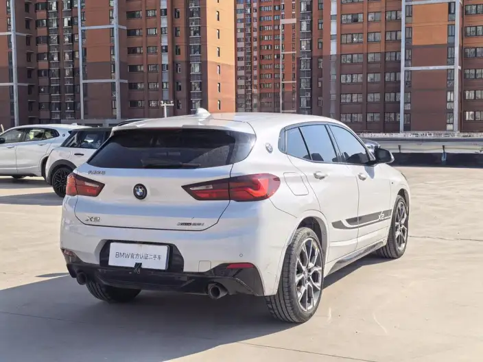 BMW X2 2022 Model xDrive25i Night Edition Edition – фото 5