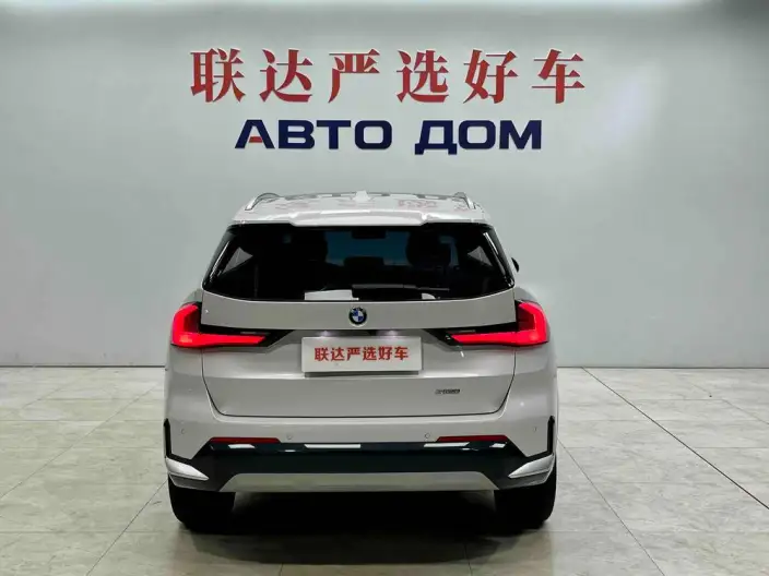 BMW X1 2023 Model sDrive20Li X Design Set – фото 5