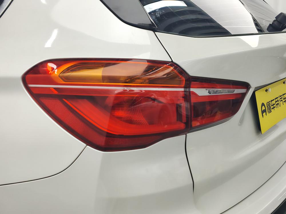 BMW X1 2018 xDrive20Li Premium – фото 13