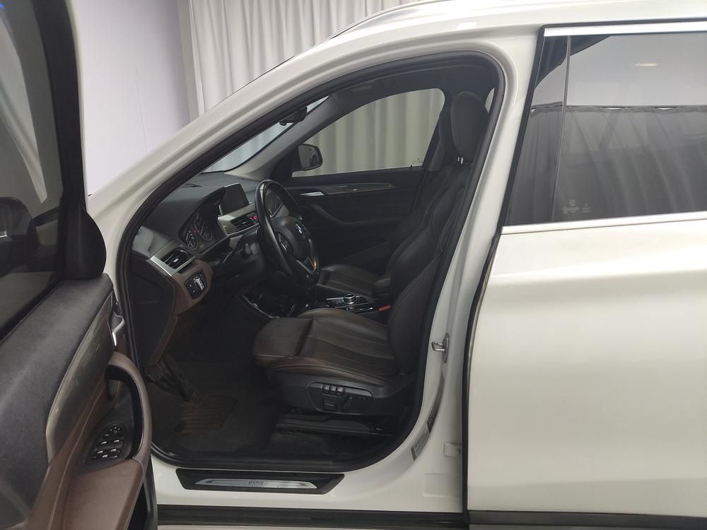 BMW X1 2018 xDrive20Li Premium – фото 17