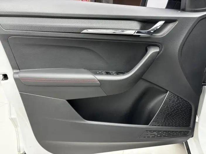 Skoda Kamiq GT 2022 Model 1.5L Automatic Premium – фото 5