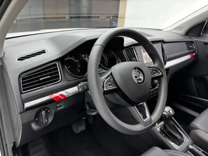 Skoda Kamiq GT 2022 Model 1.5L Automatic Premium – фото 10