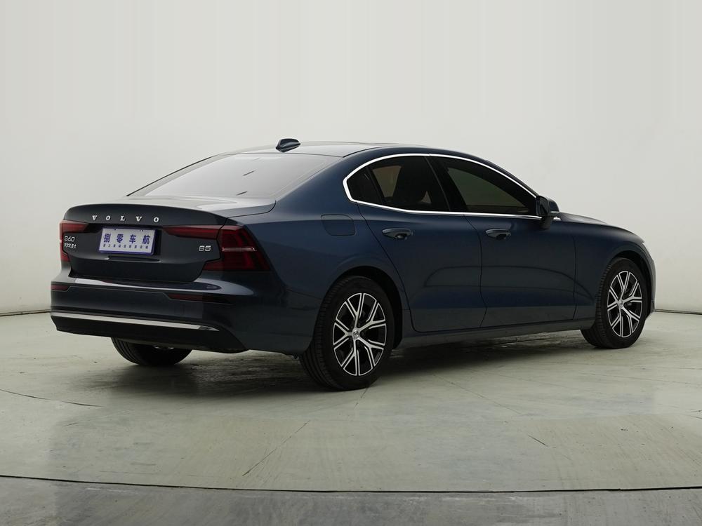 Volvo S60 2026 модификация B4 Smart Yi Deluxe Edition – фото 7