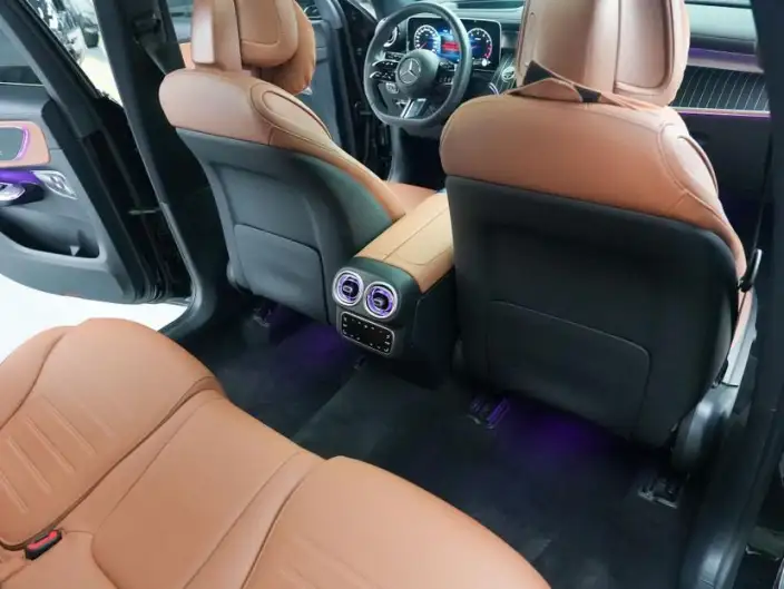 Mercedes-Benz GLC 2024 Model GLC 300 L 4MATIC Luxury Model 5 seat – фото 9