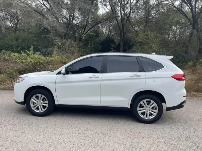Haval M6 2023 Model PLUS 1.5T Manual Elite Smart Connect Model