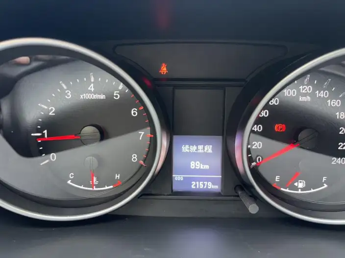 Haval M6 2023 Model PLUS 1.5T Manual Elite Smart Connect Model – фото 10