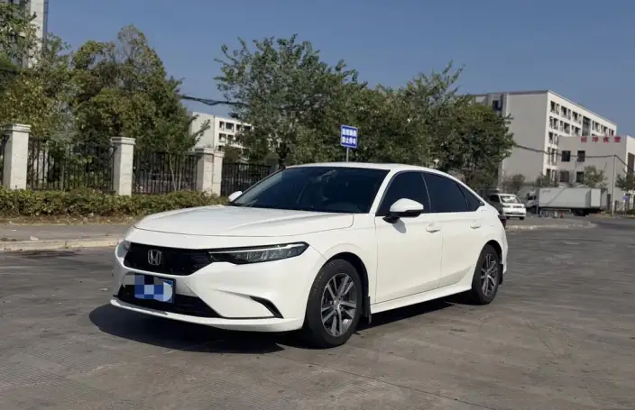 Model Ge 2023 Model 240TURBO CVT Technology Edition