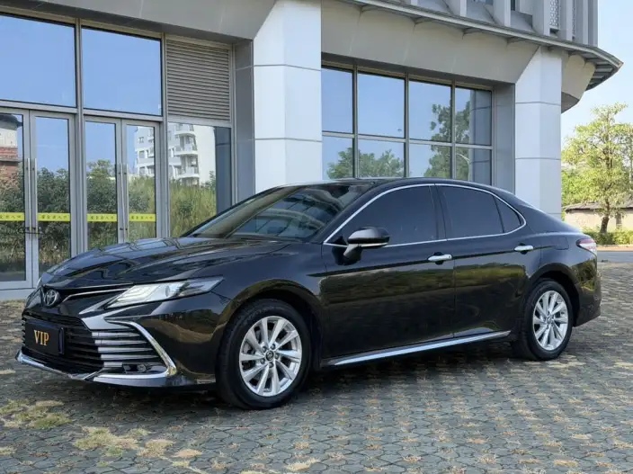 Toyota Camry 2024 Model 2.0GVP Deluxe Edition – фото 1