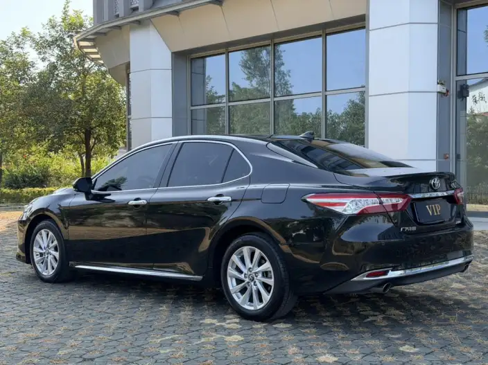 Toyota Camry 2024 Model 2.0GVP Deluxe Edition – фото 4