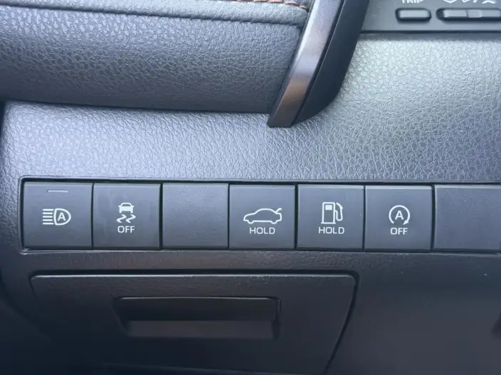 Toyota Camry 2024 Model 2.0GVP Deluxe Edition – фото 8