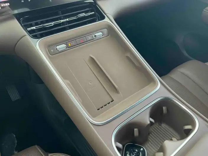 **Wuling Xingguang S** EV 2025 Model 510KM Flagship Model – фото 9