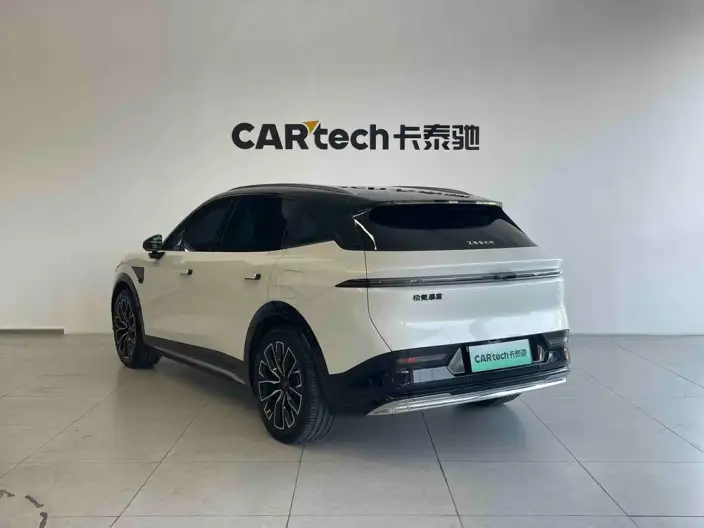 ZEEKR 7X 2025 Model 75kWh Rear Drive Smart Driving Edition