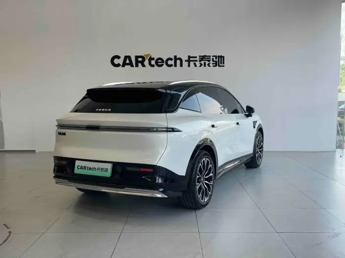 ZEEKR 7X 2025 Model 75kWh Rear Drive Smart Driving Edition – фото 6