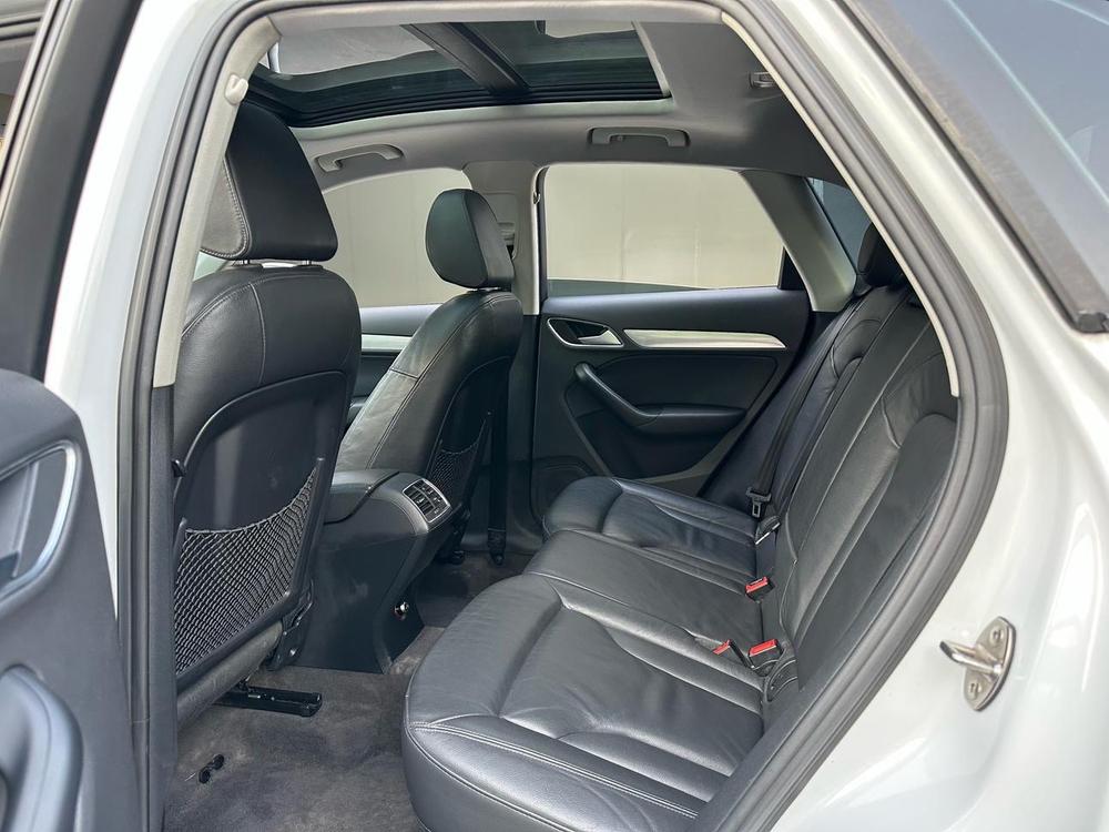 Audi Q3 2015 35 TFSI quattro Technology – фото 17