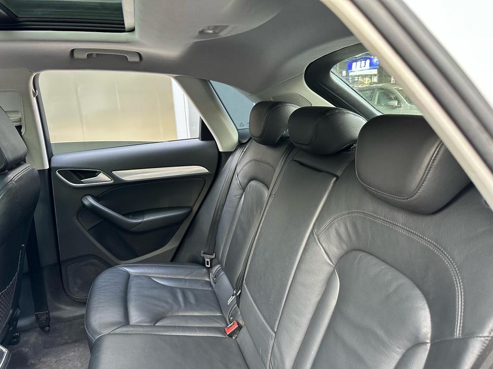 Audi Q3 2015 35 TFSI quattro Technology – фото 19