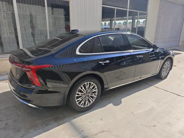 Hongqi H5 2023 Model 1.5T DCT Flag Rhythm Edition – фото 6