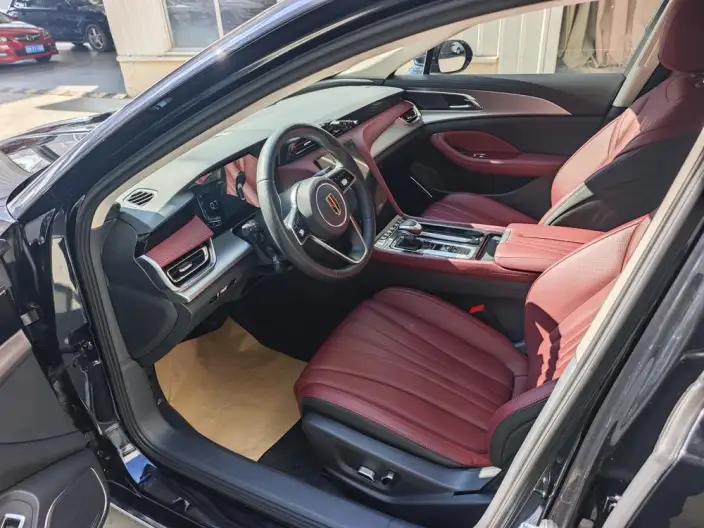 Hongqi H5 2023 Model 1.5T DCT Flag Rhythm Edition – фото 9