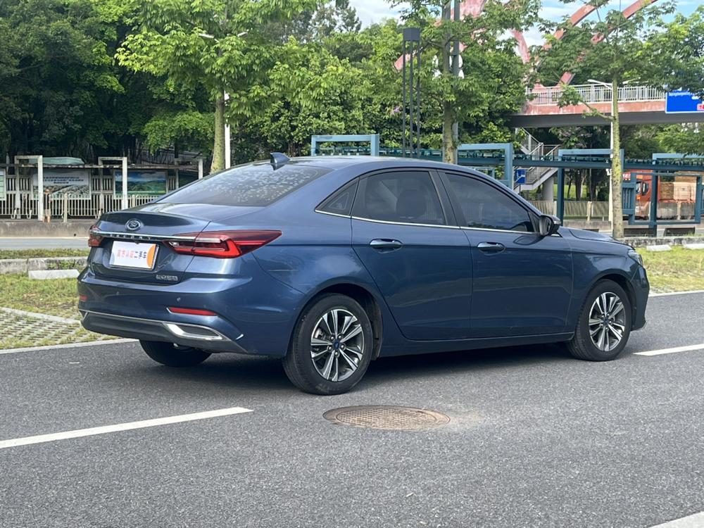 Ford Focus 2021 1.5L Automatic Diamond – фото 6
