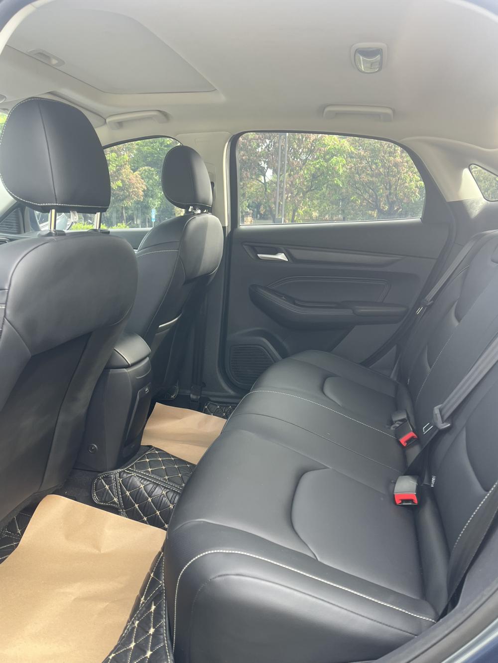 Ford Focus 2021 1.5L Automatic Diamond – фото 16