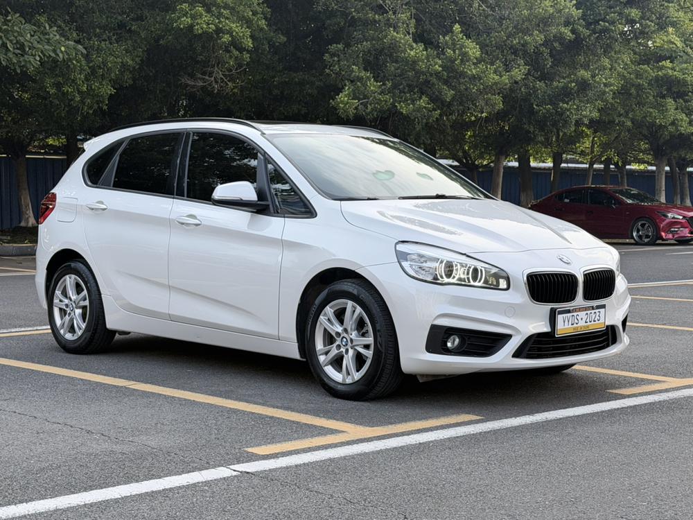 BMW 2 Series Active Tourer 2016 модификация 218i Leading – фото 3